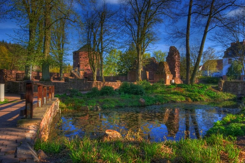 Burg Kerpen in Illingen