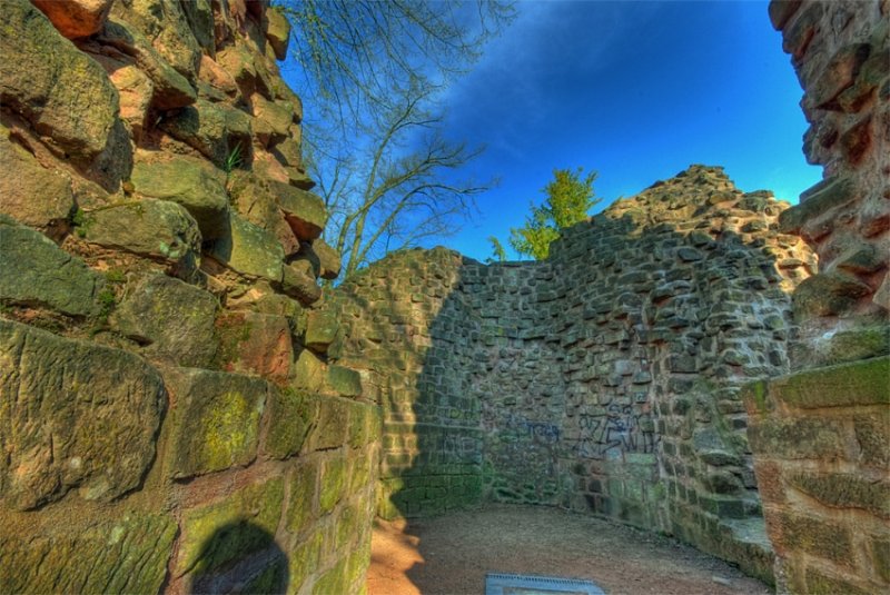 Burg Kerpen in Illingen